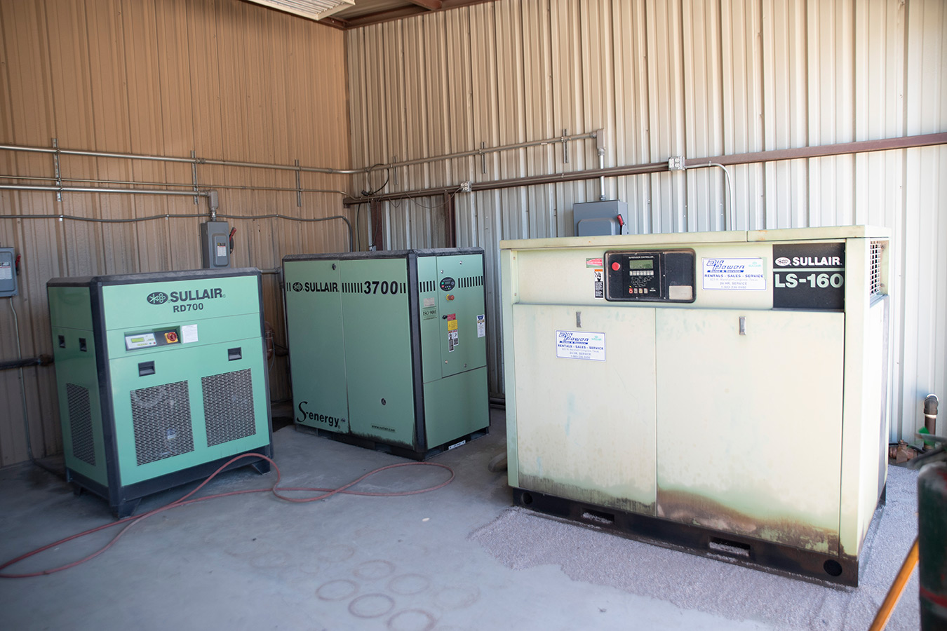 Sullair multi-generation industrial air compressor system installation in Texas
