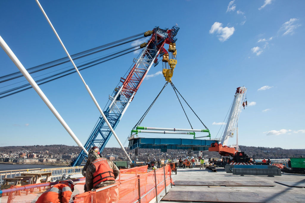 Sullair compressors used on New NY Bridge Project