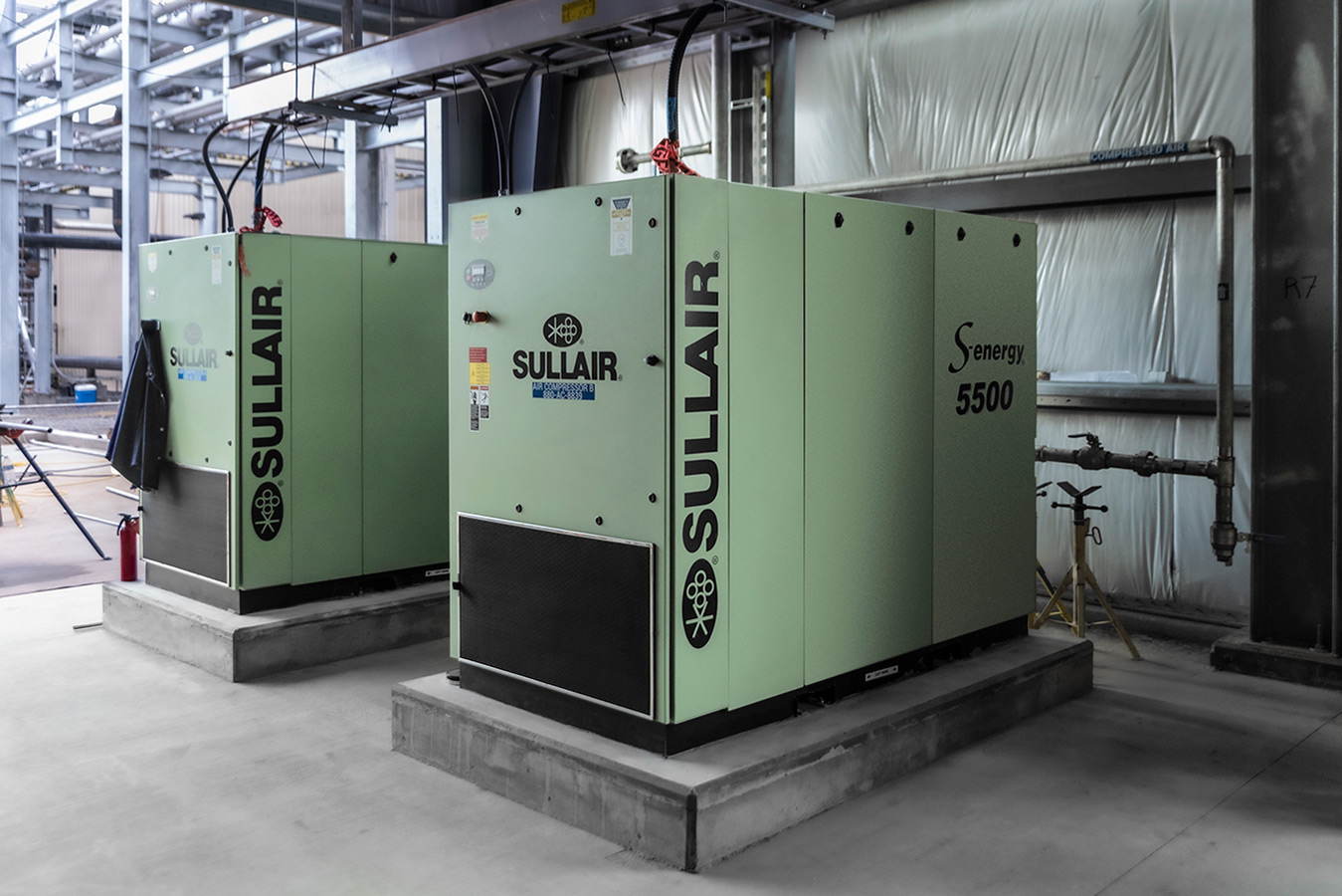 Instalación de un compresor de aire industrial S-energy 5500 de Sullair