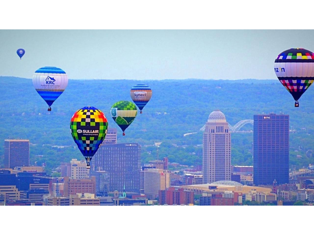 Sullair Balloon at 2024 Kentucky Derby Balloon Festival
