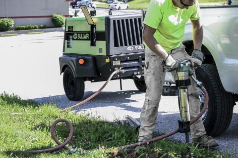 How to Pick a Towable Portable Diesel Air Compressor with Sullair